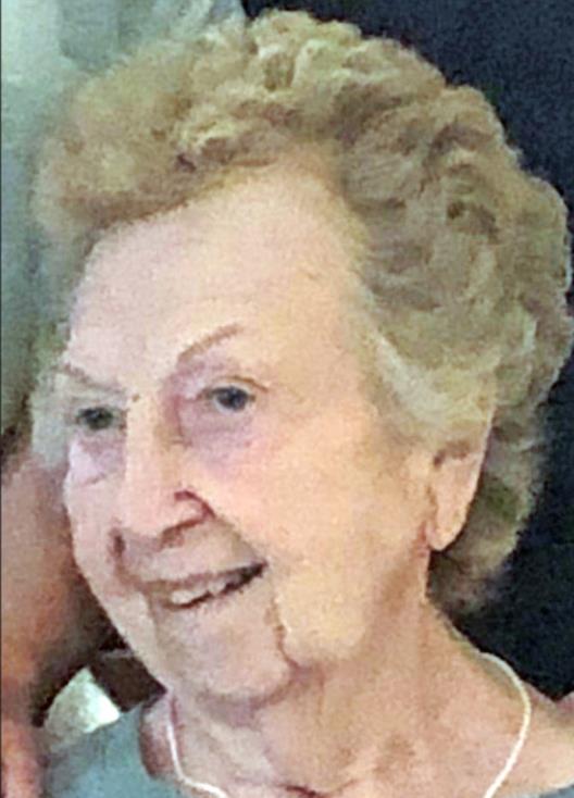 Vida Hrbacek, 1934–2022
