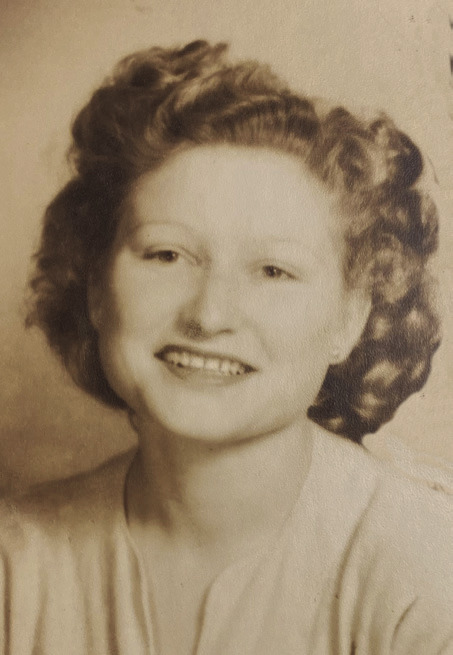 Peggy Sanders, 1927–2023