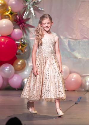 Floyd County royalty: Miss Floydada, Miss Lockney crowned