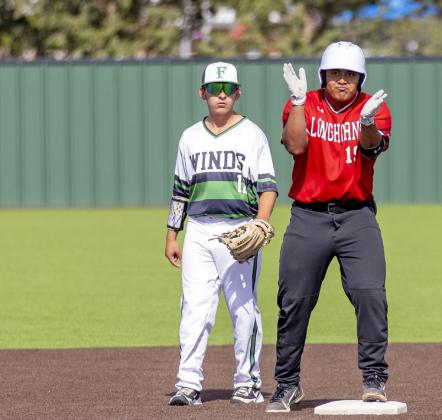 DOUBLE RBI for the Longhorns’ Xavier Jimenez (right) helped seal a 4–3 Lockney win against crosstown rivals Floydada Apr. 22. SPOTLIGHT PHOTOS, PAGE 8 | CERVANTESPHOTOGRAPHY