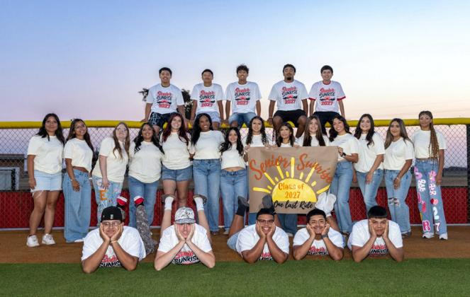 SENIOR SUNRISE And just like that, their last year begins— Lockney High School seniors and their families commemorated Senior Sunrise last week to kick off the beginning of their final year in Lockney High School. | CERVANTES PHOTOGRAPHY