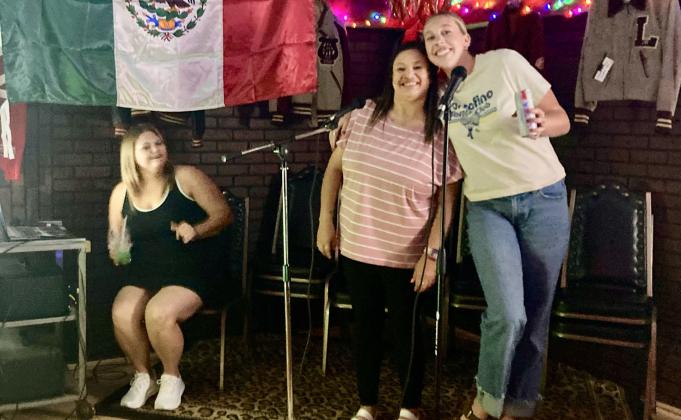LOCKNEY KARAOKE The Maroon Saloon in Lockney has begun offering karaoke for those who like to sing along with their favorite songs with friends and guests. | HESPERIAN-BEACON