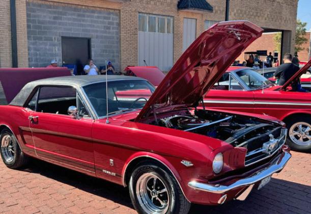 BELONGS AT MY HIGH SCHOOL REUNION Chad Williams, Floydada, 1965 Ford Mustang