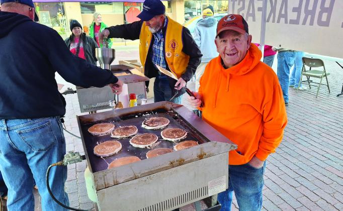 BATTER UP Punkin’ Days traditionally begins with the golden goodness of the Lions Club pancake breakfast. | RYAN CROWE, FLOYDADA EDC