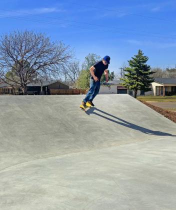 Floydada opens new skate park
