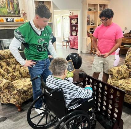 HIGH SCHOOL AND SENIORS The Bee Hive Homes of Floydada would like to thank the Floydada Collegiate High School National Honor Society students for hosting a fall festival for their residents on Friday, Oct. 16. The residents had a fun time. | FCISD PHOTOS