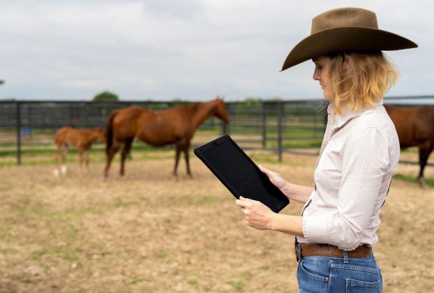 ON ALERT A new statewide alert system designed to notify Texans about agricultural threats, wildlife diseases, invasive pests and quarantine actions is now available through the Texas A&amp;M AgriLife Extension Service. | MICHAEL MILLER, TEXAS A&amp;M AGRILIFE PHOTO
