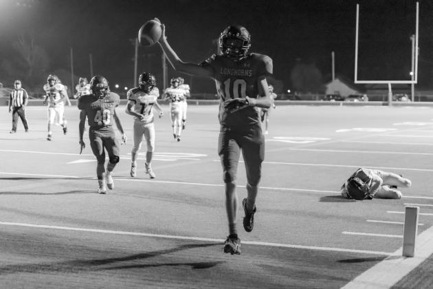 SPOTLIGHT ON LOCKNEY 1ST WIN CERVANTES PHOTOGRAPHY