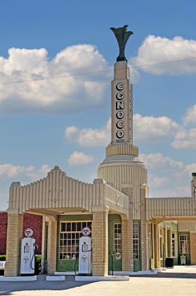 SPOTLIGHT ON ROUTE 66 IN TEXAS