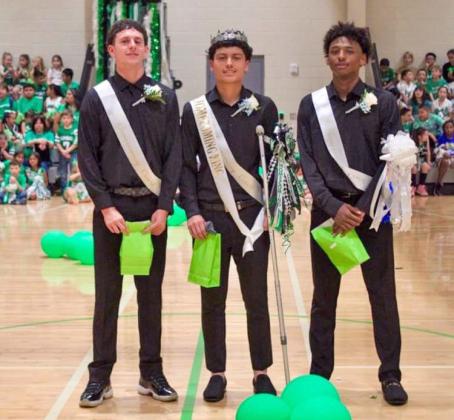 2024 FLOYDADA CHS HOMECOMING KINGS COURT Floydada Collegiate High School’s firstever homecoming King, Caleb Speed (middle); 1st runner-up, Ty Henderson (right) and 2nd runnerup, Braun Hobbs made their appearance at the Whirlwinds pep rally last week. | FCISD PHOTO