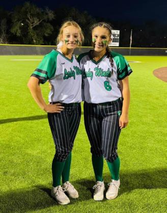 Lady Winds waste no time steamrolling Seymour in area playoff