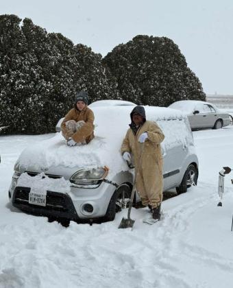 SPOTLIGHT ON SNOW DAY IN FLOYDADA