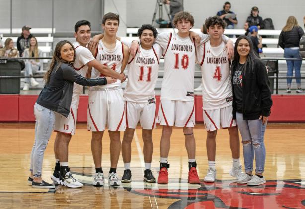 Lockney honors players on senior night
