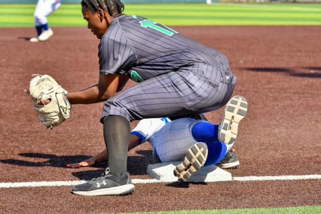 SPOTLIGHT ON LADY WINDS SOFTBALL VS TAHOKA
