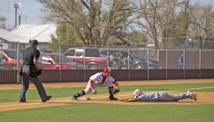 Longhorns baseball team win 2 over Mustangs; luck fails to hold for Lady Horns