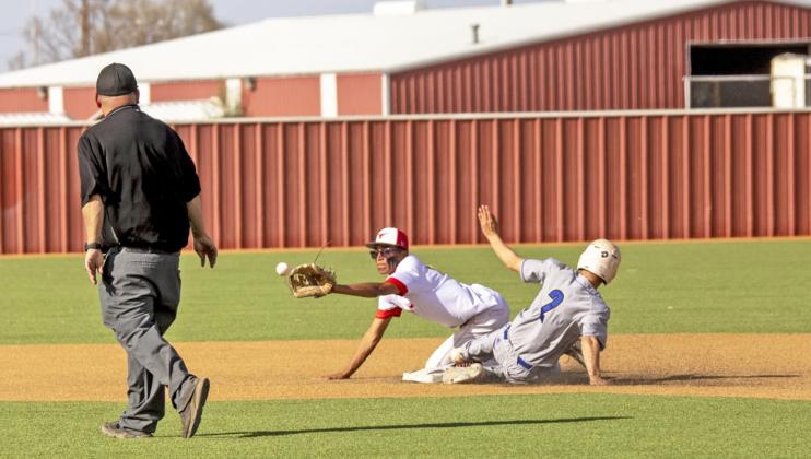 Longhorns baseball team win 2 over Mustangs; luck fails to hold for Lady Horns