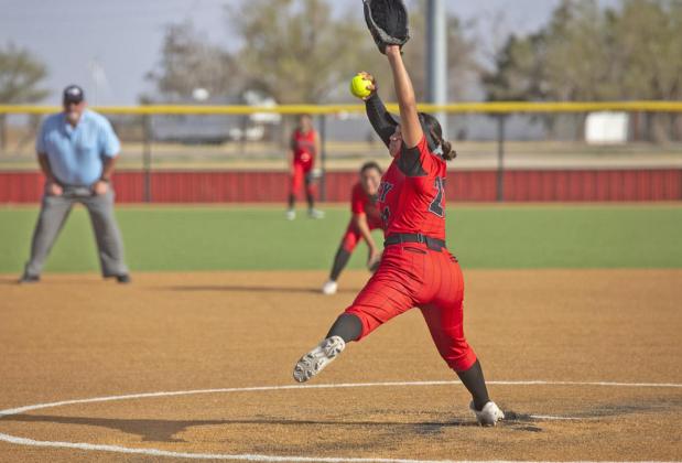 Longhorns baseball team win 2 over Mustangs; luck fails to hold for Lady Horns