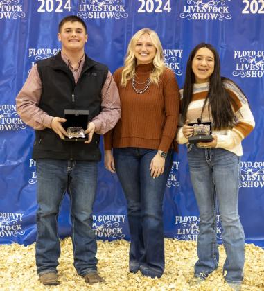 DAIRY SHOWMANSHIP SENIOR SHOWMANSHIP AUBRIANNA MARTINEZ JUNIOR SHOWMANSHIP HAYGEN LEFEVRE