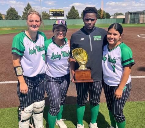 History made as Lady Winds advance to regional finals in 2A softball playoffs