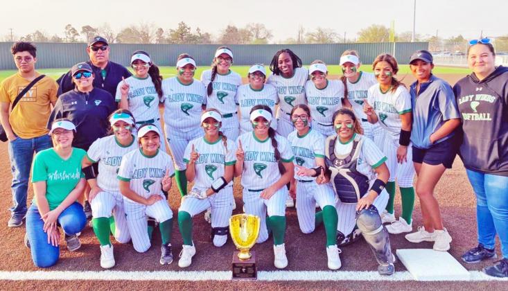 Lady Winds win back-to-back District 2-3A softball District Championship