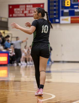 Lady Winds topple Gruver, land in regional quarterfinals