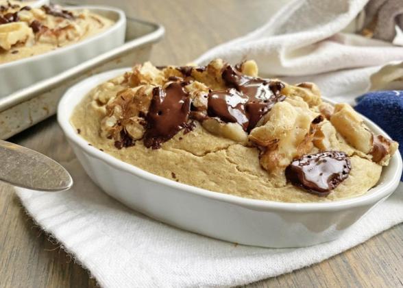 WHIP UP IN NO TIME using a smoothie-type blender like a Bullet or Ninja to produce the oatmeal batter for this recipe. | ANGELINA LaRUE PHOTOS