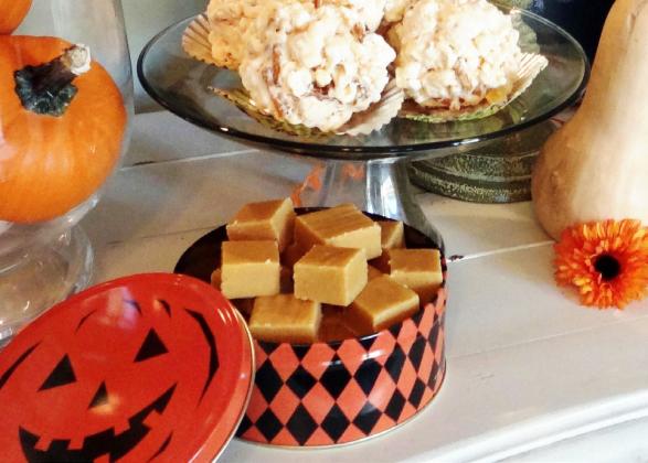 INVOLVE YOUR KIDS in creating creepy, fun memories with these treats made right in your own kitchen. | ANGELINA LaRUE PHOTO