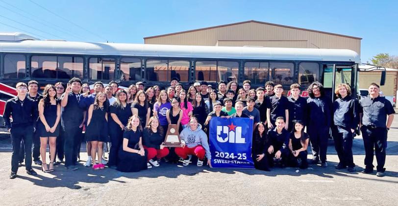 LOCKNEY BAND THREE-PEAT
