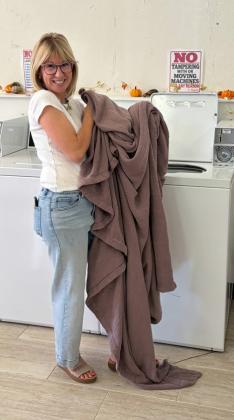 LAUNDRY IN LOCKNEY Longhorn Laundry in Lockney and Kent’s Wash and Fold in Floydada opened the same week this month, so now there’s no excuse to not clean up your act! | COURTESY PHOTO