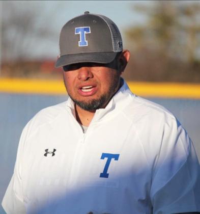 Floydada tabs Fabila to lead baseball program