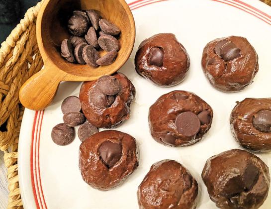 Four-Ingredient Chocolate-Peanut Butter Balls