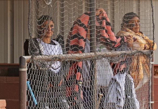 CHILLYWINDS The game day was cold, but Floydada’s bats heated up to take the win from cross-county rival Lockney March 16. | CERVANTES PHOTOGRAPHY