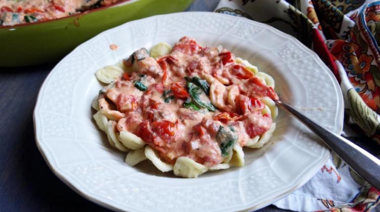 BAKED PASTA SAUCE is a twist on the newest Internet sensation. | ANGELINA LaRUE PHOTO