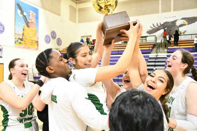 Floydada girls put final touches on unblemished district season