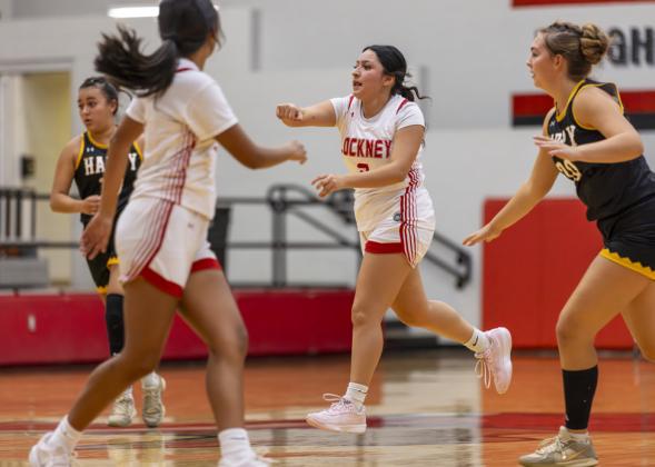 LOCKNEY GIRLS START SEASON Last Tuesday, Nov. 11, the Lockney varsity Lady Horns took a 9-45 loss on the court against Happy. On Nov. 15 they fell to Tulia 57-20. | CERVANTES PHOTOGRAPHY