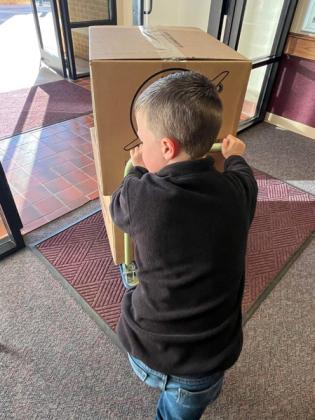 SPOTLIGHT ON OPERATION CHRISTMAS CHILD SHOEBOX PACKING AT FBC FLOYDADA