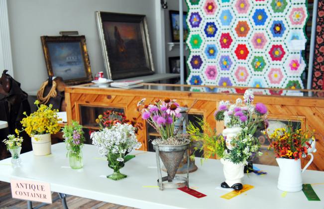 FLOWERS AND QUILTS are a natural pairing in dual competitions hosted anually by the Floyd County Historical Museum. | BEVERLY BRANNON PICKETT PHOTO