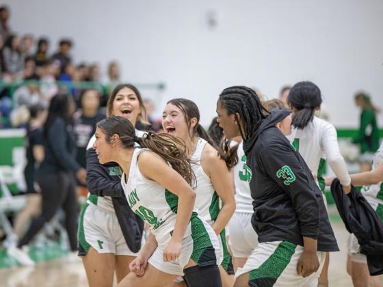 Whirlwinds, Lady Winds take victories over Lockney