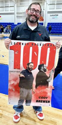 VALENTINE FOR THE COACH Lockney boys basketball Coach Cody Brewer celebrated his 100th career win following the victory over Sudan Feb. 14. | CERVANTES PHOTOGRAPHY