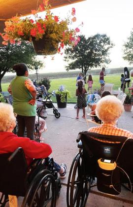 SPOTLIGHT ON BEEHIVE 4TH OF JULY PARTY