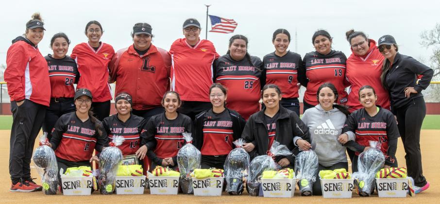 Longhorns and Lady Horns play games against Floydada