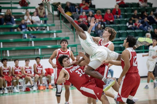 BLOWN AWAY The Floydada Whirlwinds defeated Friona 94-39 last week. | CERVANTES PHOTOGRAPHY