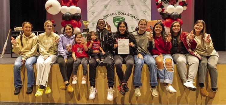 SIGNING DAY