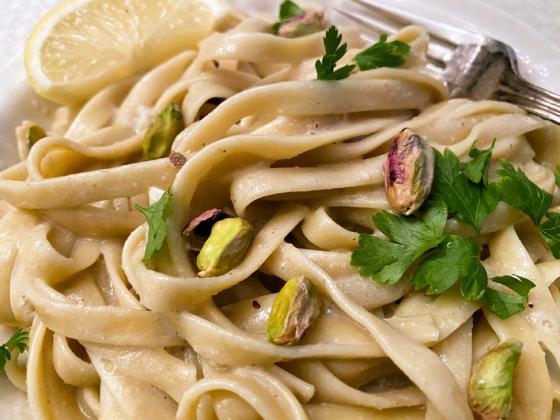 Lemon-pistachio fettuccini