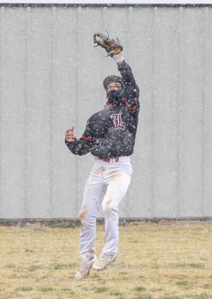 Nick Cervantes' final catch of the game was in thick flurries. See page 5. | CERVANTES PHOTOGRAPHY
