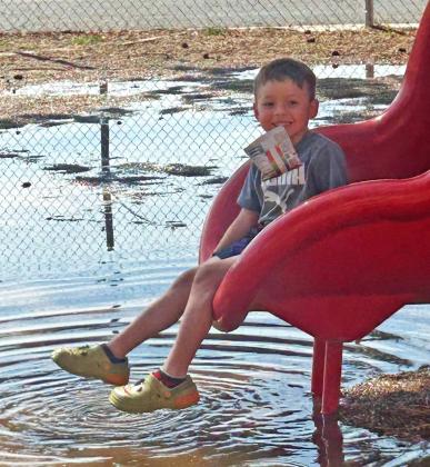 STORYTIME INTHE PLAYGROUND