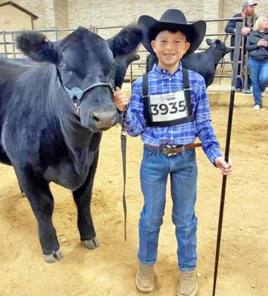 BRAXTON COLE, a Floyd County 4-H’er, showed the 2021 Grand Champion Chianina Heifer and Reserve Grand Champion ORB (Other Registered Breed) at the State Fair of Texas. He is the son of Asa and Senee Cole of Lockney. Congratulations Braxton!