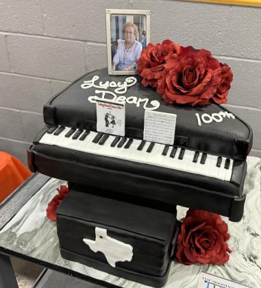 Hundreds turn out to honor Lucy Dean Record’s hundredth