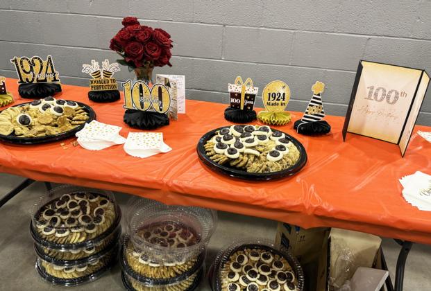 Hundreds turn out to honor Lucy Dean Record’s hundredth