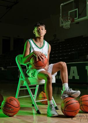 MANNY DELAFUENTE Sophomore Honorable Mention